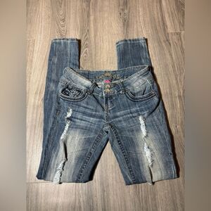 Almost Famous Distressed Skinny Leg Blue Jeans EPC Size 3 Excellent Preloved Con